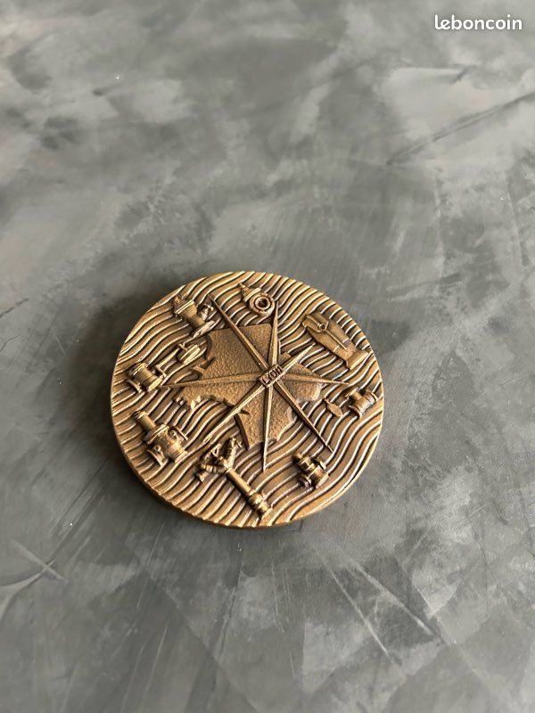 Médaille Ancienne En Bronze Des Années 1920 - Le Gérard à Élution Par WC Link - Très Rare
