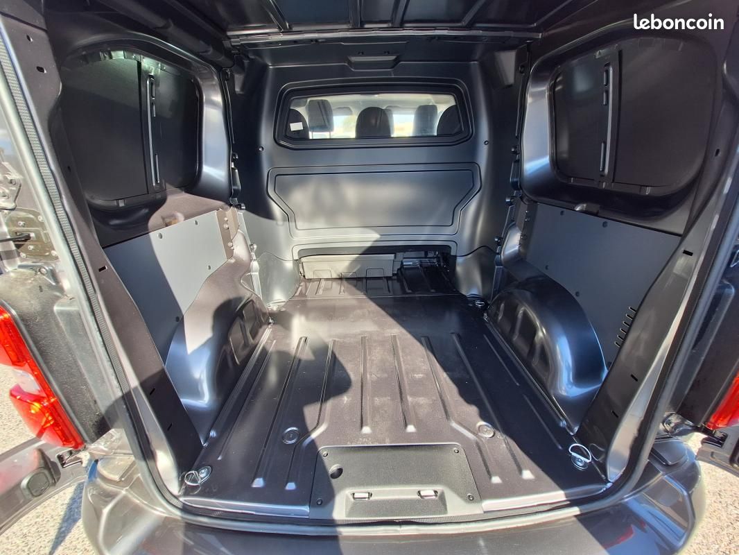 Opel Vivaro CABINE APPROFONDIE CA FIXE TAILLE M BLUEHDI 145 S&S EAT8 (image 28)