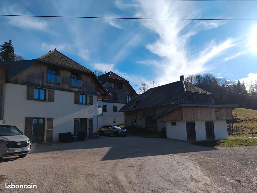 Grange 1 pièce 130 m² (image 7)