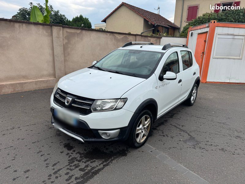 Dacia Sandero Stepway 0.9TCE 90CV (image 1)