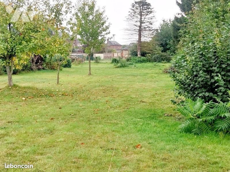 Terrain 1025 m² · à Amfreville-Saint-Amand · 1 025 m² · 53 000 €