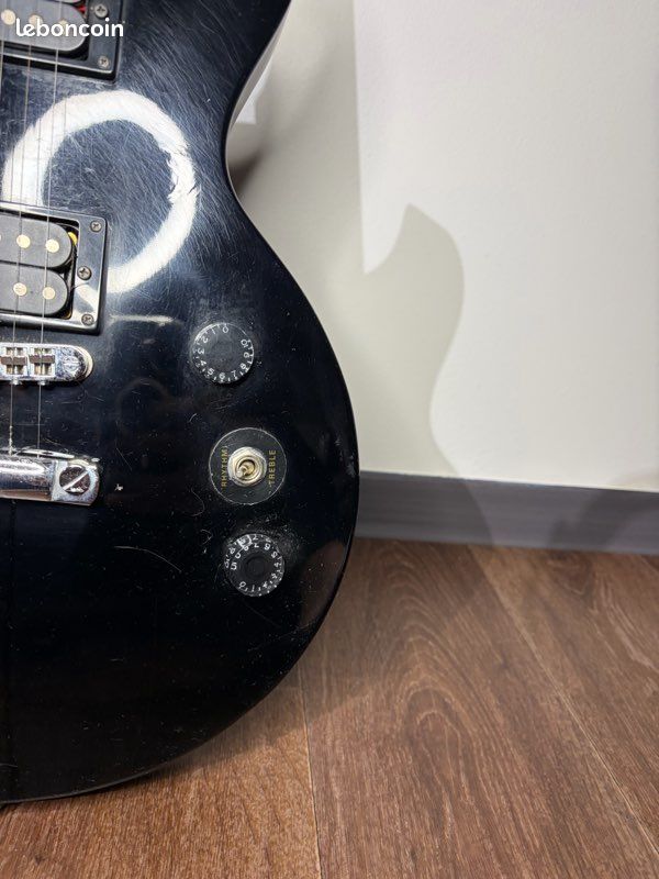 Lot Guitare électrique tenson+ ampli Marshall MG15dfx prix négociable (image 3)