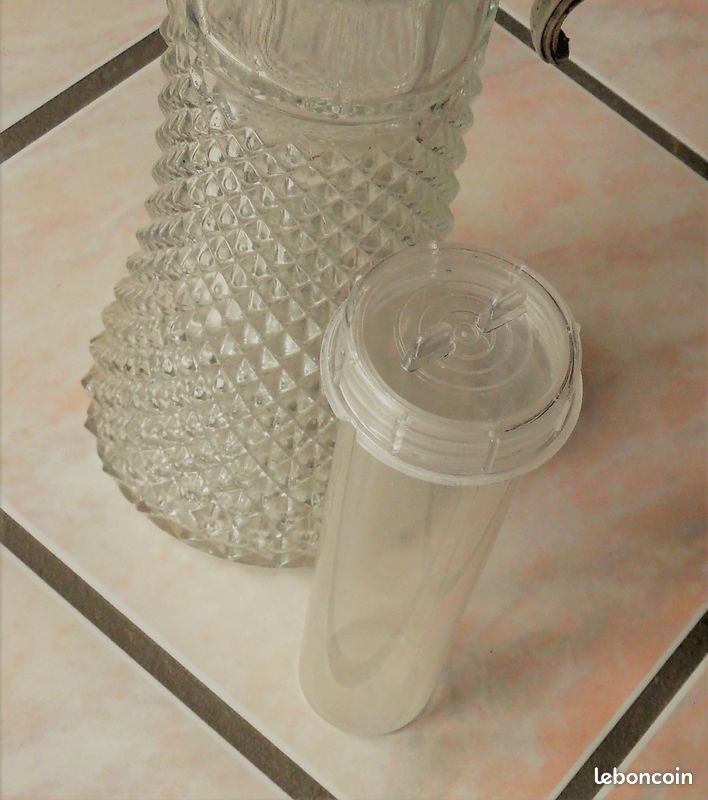 Ancien pichet rafraichissant en verre et métal argenté (image 6)
