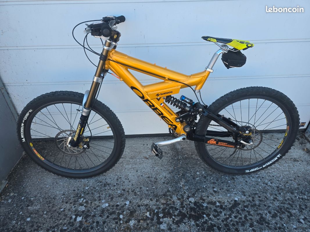 Vtt DH orbea tout suspendu fox XT Vélos