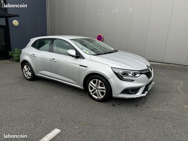 Renault MEGANE IV hatchback 1.5bluedci 95cv 02/2020 - tva récupérable (image 1)
