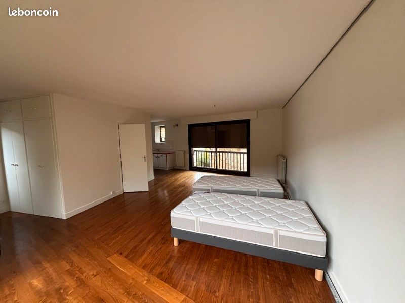 Appartement 1 pièce 44 m² · à Brantôme en Périgord · 44 m² · 450 €/mois