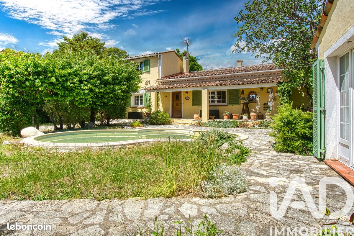 Maison 5 pièces 100 m² · à Fayence · 100 m² · 359 000 €
