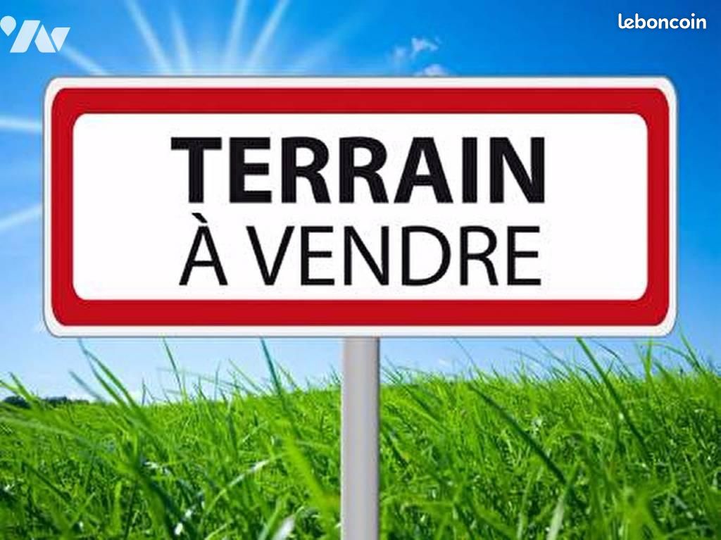 Terrain 576 m² · à Estrées-Deniécourt · 576 m² · 30 528 €