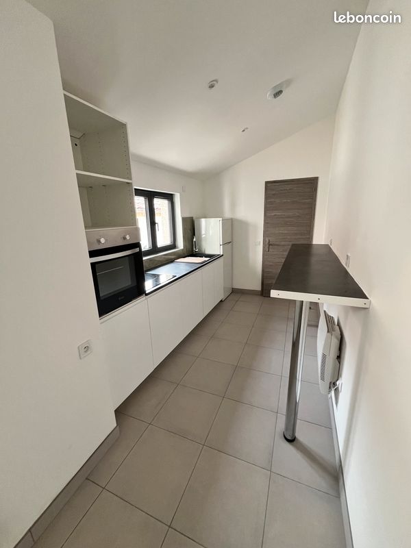 Appartement 2 pièces 36 m² · à Saint-Étienne · 36 m² · 520 €/mois