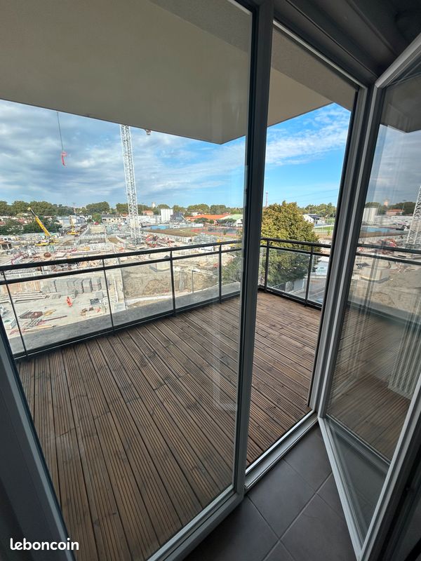 Parking 1 pièce 33 m² · à Toulouse · 32,6 m² · 650 €/mois