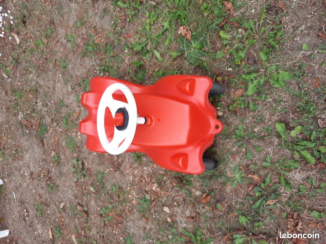 Voiture rouge pour enfant à partir 2 ans (image 2)