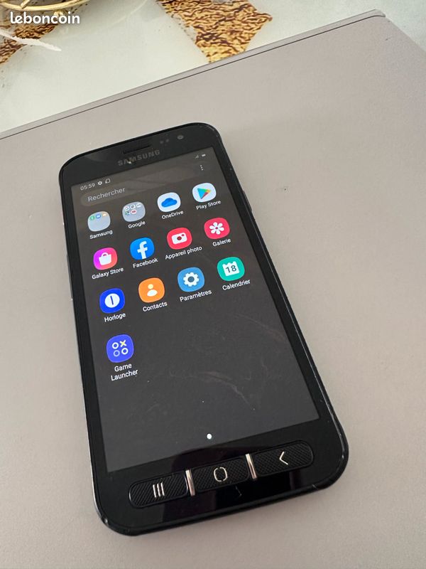 Samsung Galaxy Xcover 4s (image 2)