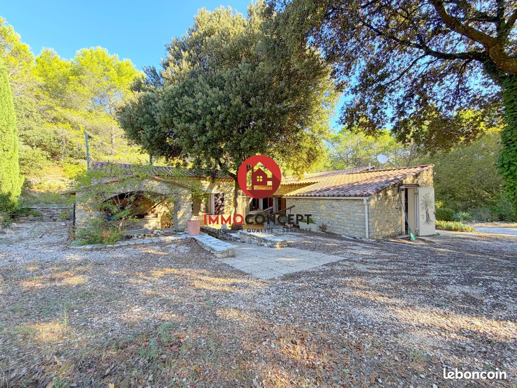 Maison 2 pièces 95 m² · à Laudun-l'Ardoise · 95 m² · 301 000 €