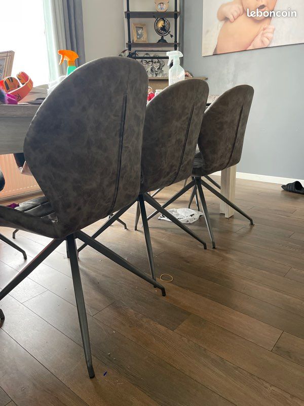 Chaise (image 4)