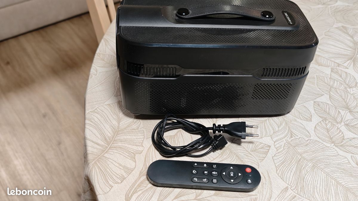 Vidéoprojecteur courte focale 0,6 (image 2)