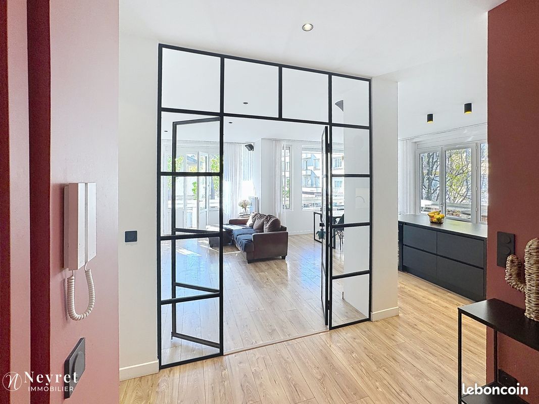 Appartement 7 pièces 149 m² · à Saint-Étienne · 149 m² · 239 500 €