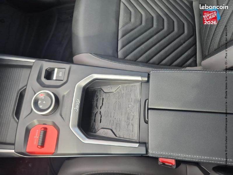 Jeep Compass 1.6 Turbo T4 225ch e-Hybrid Plug-in First Edition BVR7 (image 26)