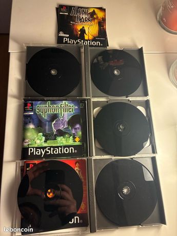ALONE IN THE DARK COMPLET JEU PS1 PLAYSTATION VF Boite et notice ALONE IN THE DARK COMPLET JEU PS1 PLAYSTATION VF Boite et notice
