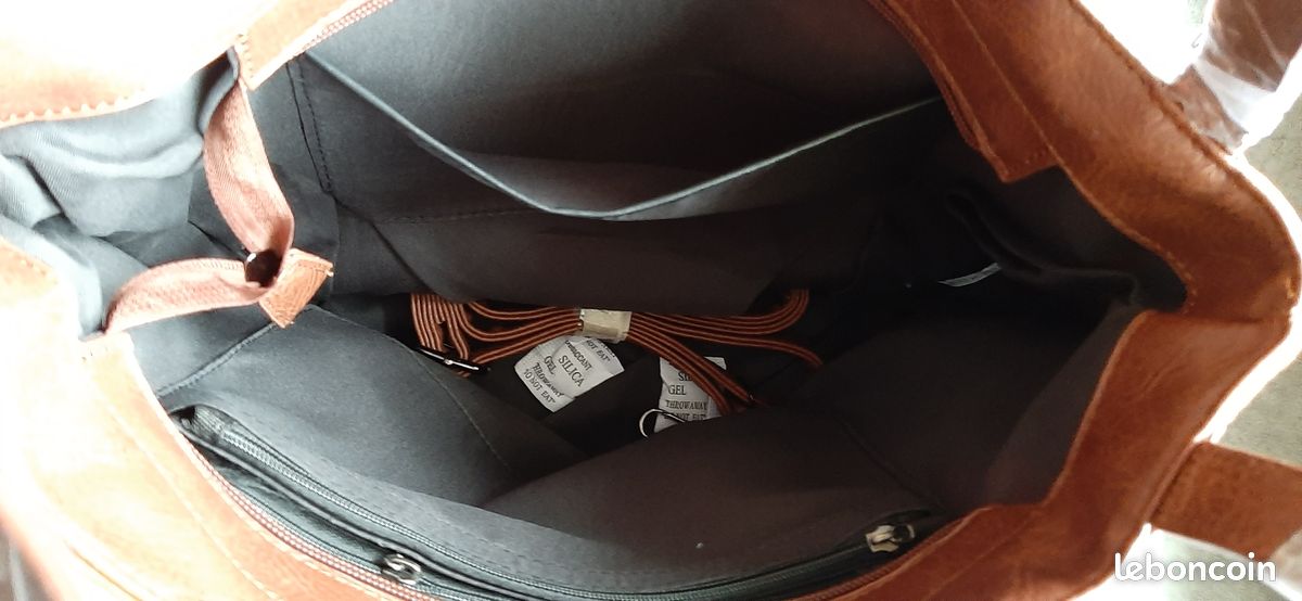 Sac à main Bleu Cerise Accessoires Bagagerie