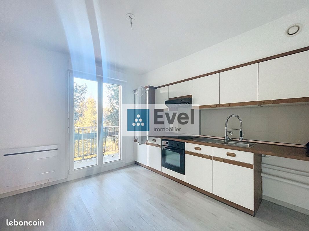 Appartement 3 pièces 68 m² · à Saint-Avold · 68 m² · 593 €