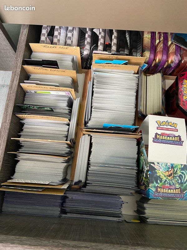Gros lot de 2727 cartes co holo revers du bloque écarlate et violet (image 1)