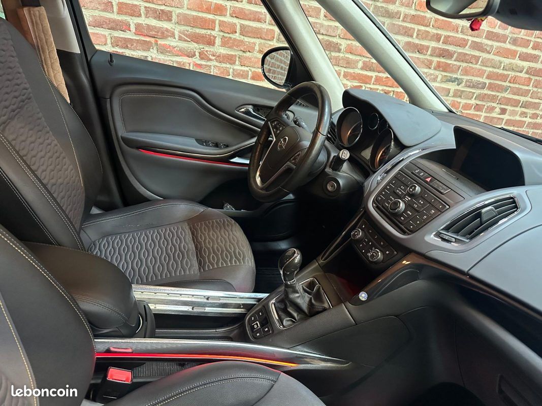 Opel zafira tourer 1.6 edit 136 cv 1.6 edit 2014 (image 10)