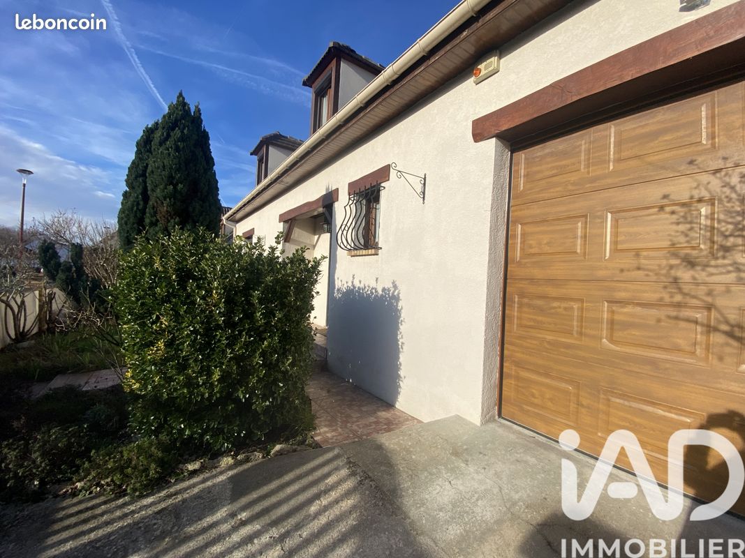 Maison 6 pièces 166 m² · à Saint-Martin-Longueau · 166 m² · 279 000 €