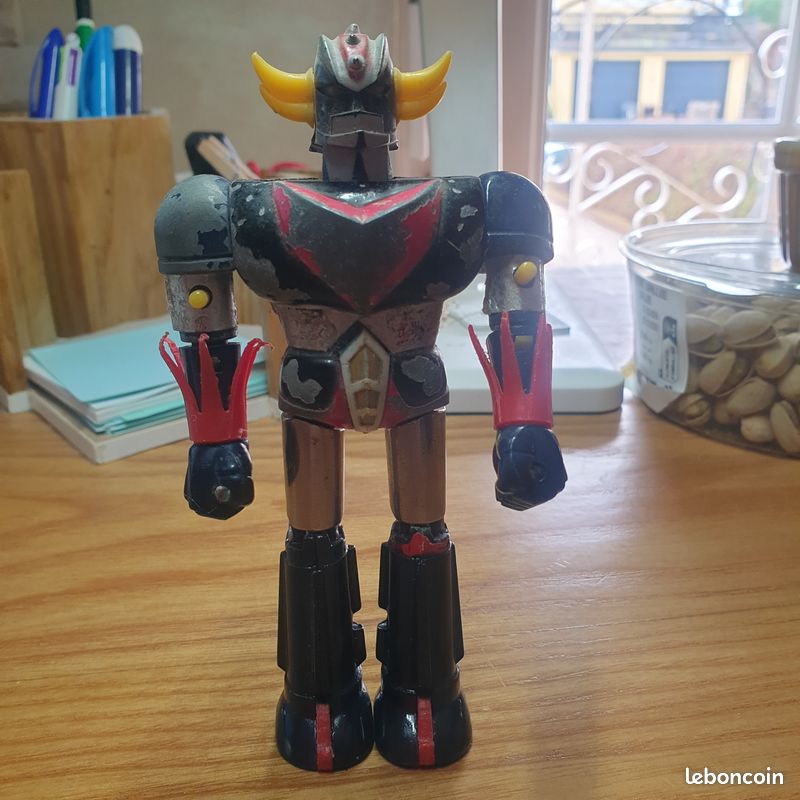 Goldorak + soucoupe 1978 Popy (Mattel) - Collection