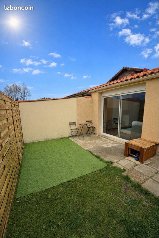 Appartement 1 pièce 38 m² · à Labouheyre · 38 m² · 900 €