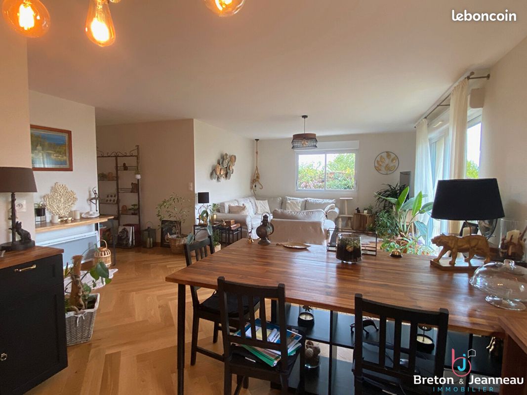 Maison 5 pièces 85 m² · à Javené · 85 m² · 244 000 €