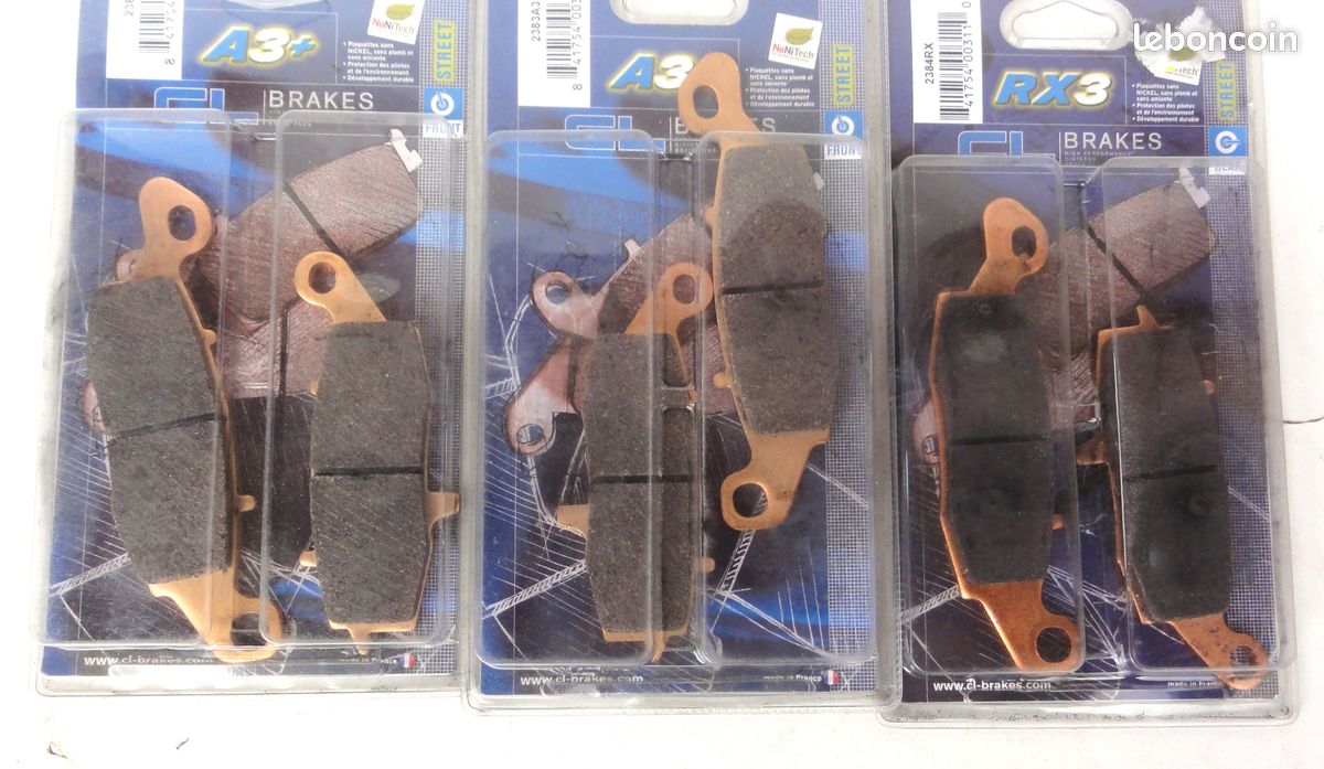 Kit chaine KAWASAKI ZR 7 ZR7 S et ou kit plaquettes Avant x4 + Arriérex2 (image 2)