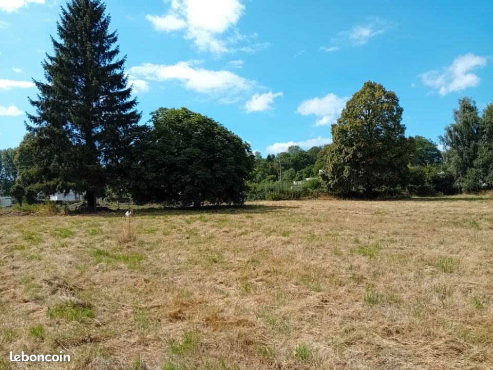 Terrain 1 177 m² Domqueur · 45 000 €