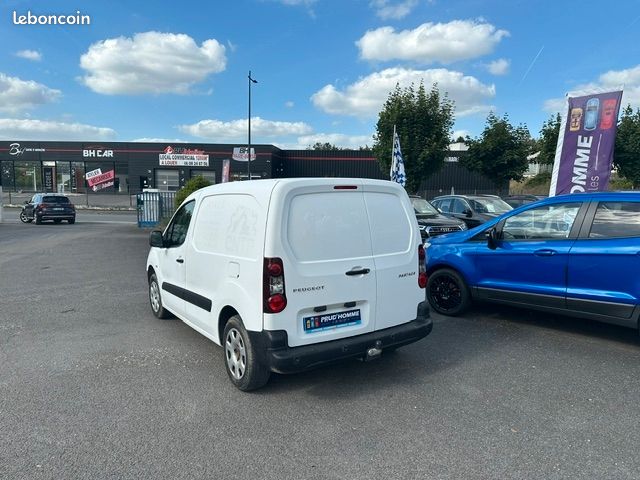 Peugeot PARTNER L1 1.6 VTI 98CH PREMIUM PACK DISTRIBUTION NEUVE (image 4)