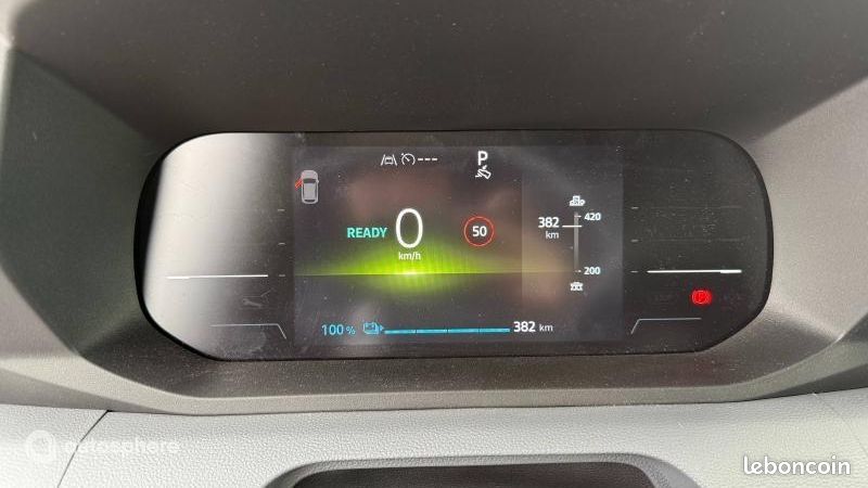 Renault Master Véhicule utilitaire ou Société F3500 L2H2 E-Tech 140ch Advance grande autonomie (image 11)