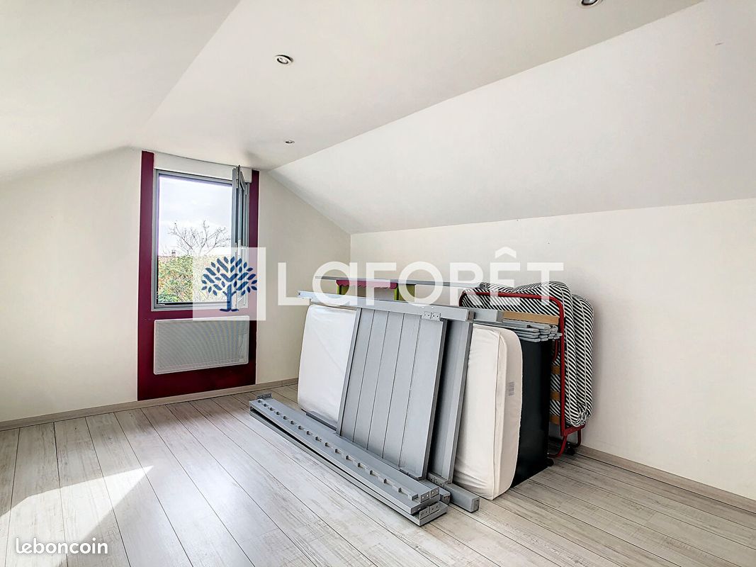 Propriété 10 pièces 320 m² - Saint-Généroux 79600 (image principale 17)