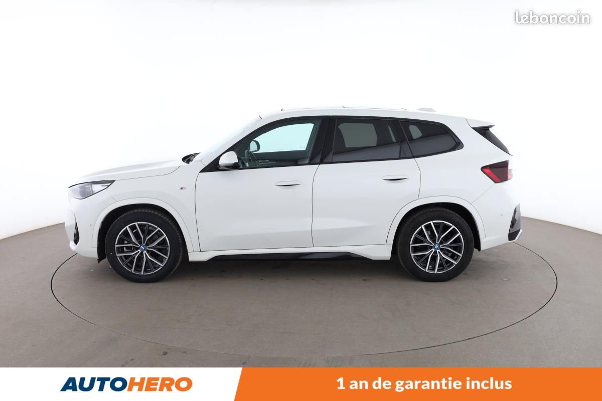 BMW iX1 xDrive30 M Sport BVA 313 ch (image 12)