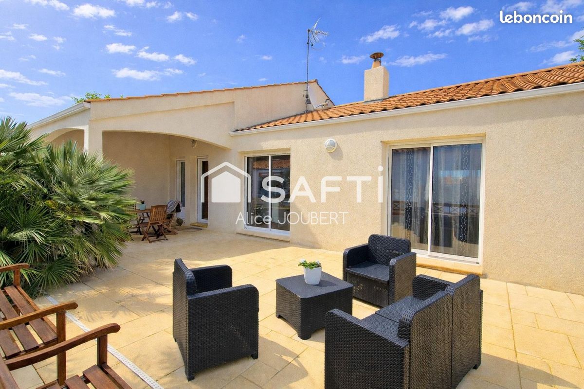 Maison 6 pièces 140 m² · à Talmont-Saint-Hilaire · 140 m² · 445 000 €