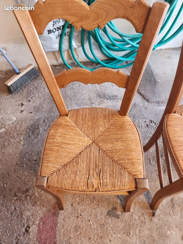 2 chaises en merisier (image 1)