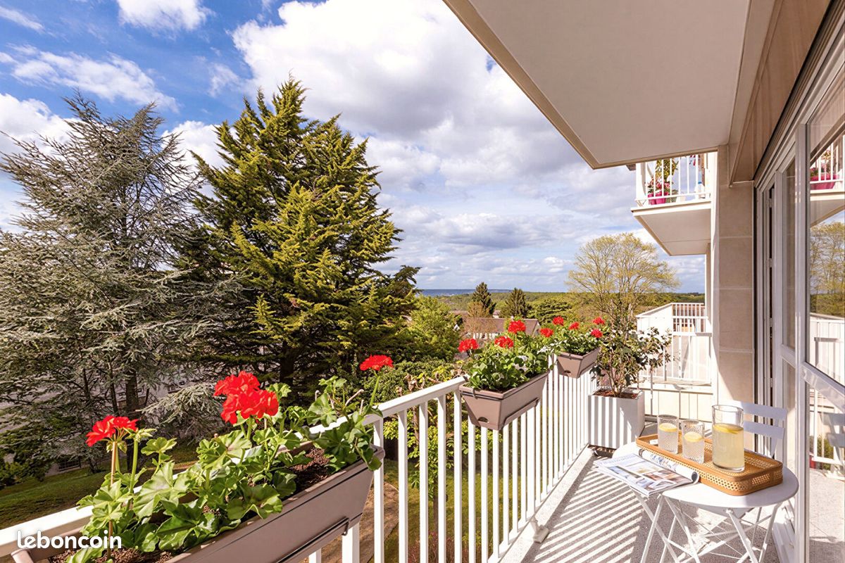 Appartement 5 pièces 105 m² · à Chambourcy · 105 m² · 449 000 €