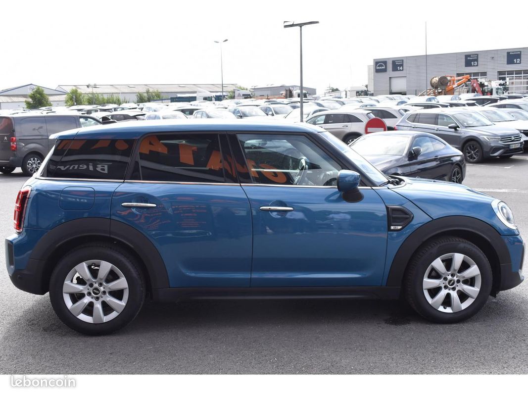 MINI COUNTRYMAN F60 LCI 136 ch BVA7 Cooper Essential (image 4)