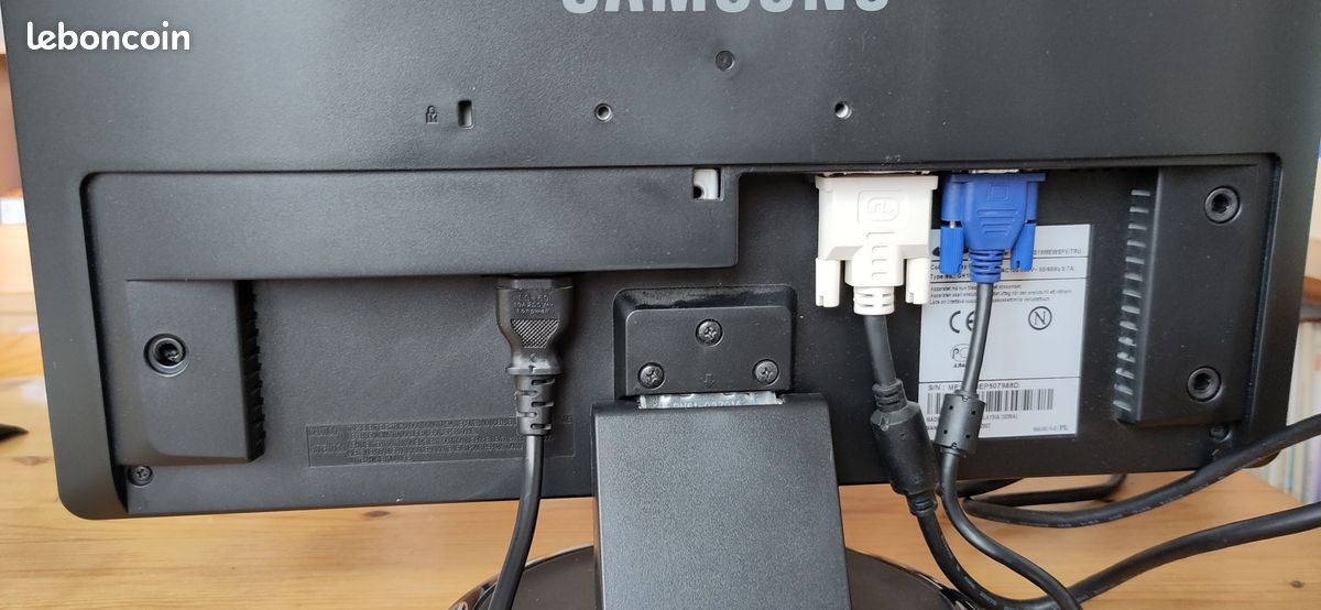 Ecran Samsung SyncMaster 931 BW (image 9)