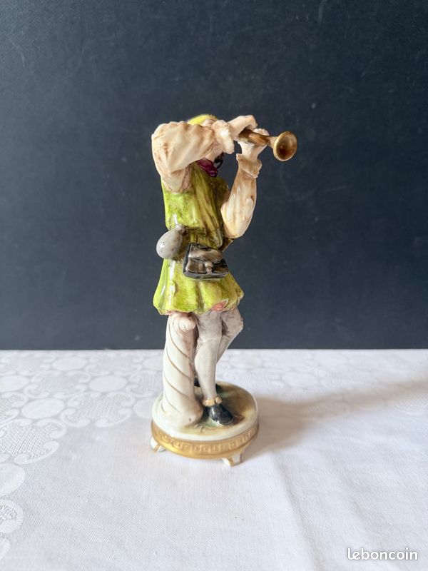 Musicien au Hautbois - Statuette Porcelaine Allemande (image 3)