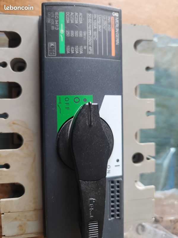 Interrupteur sectionneur Merlin gerin 100A 8KVA (image 1)