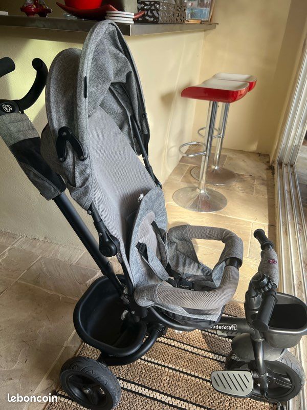 Poussette tricycle (image 2)