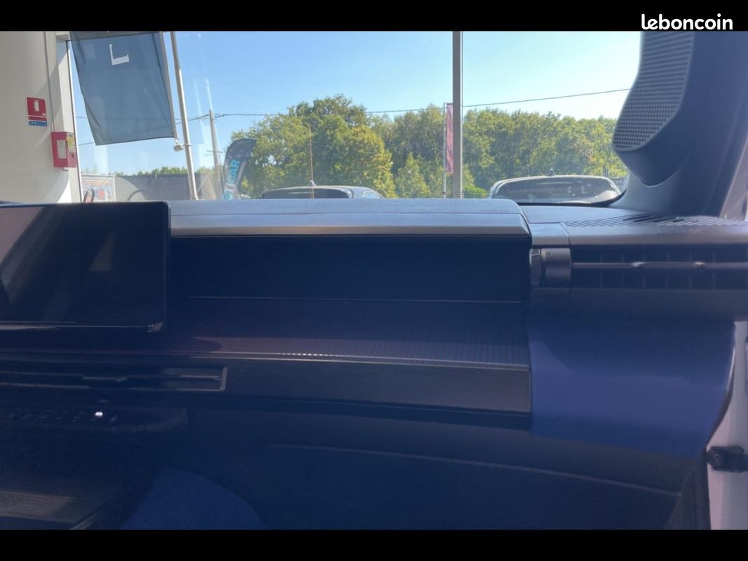 Lancia Ypsilon 1.2 Ibrida 110ch HF Line eDCT6 (image 20)