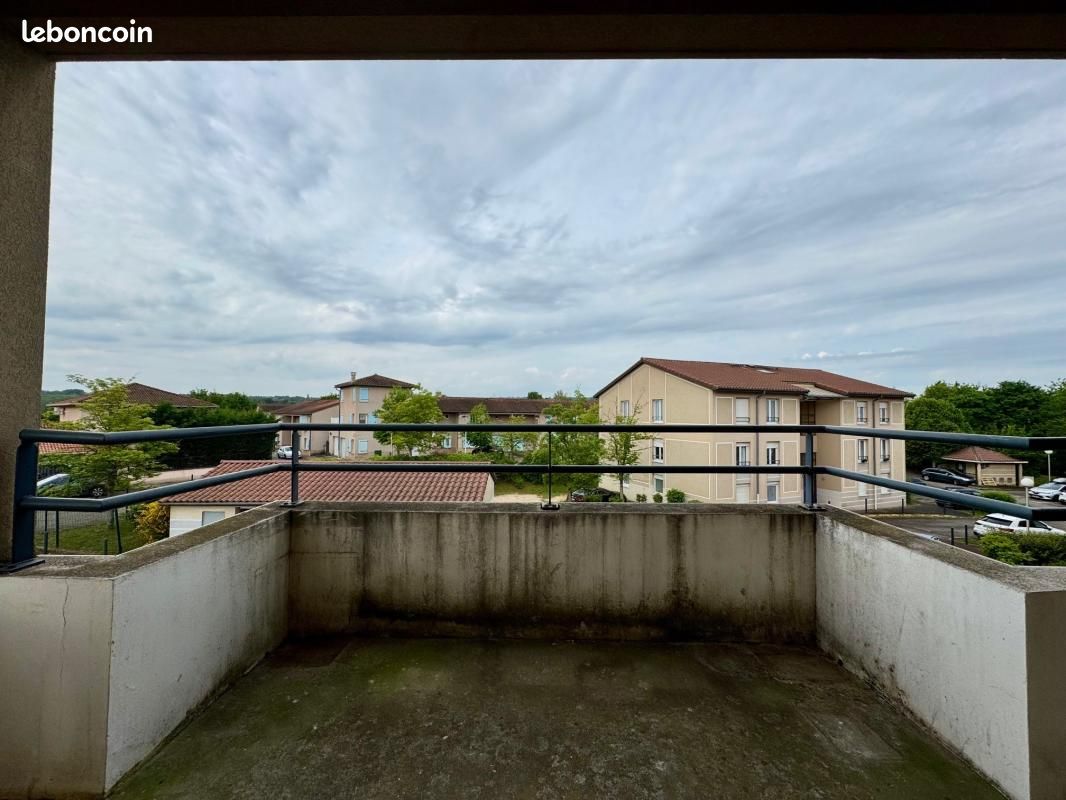Appartement 4 pièces 80 m² · à Villefontaine · 80 m² · 152 800 €