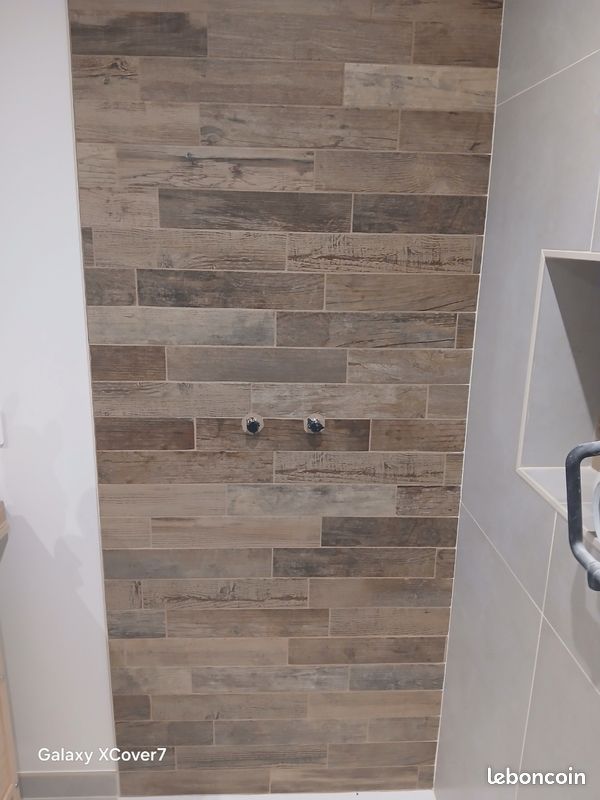 Carrelage bois (image 1)