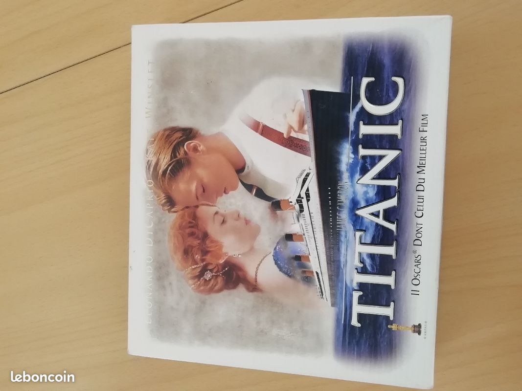 Coffret collector titanic Vhs (image 1)