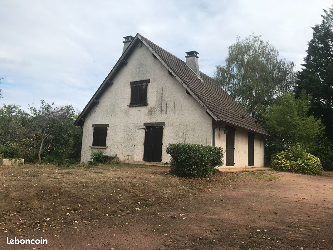 Maison 6 pièces 151 m² · à Poisson · 151 m² · 231 000 €