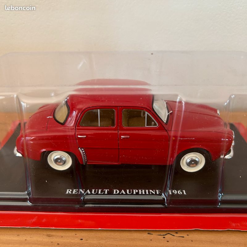 Renault - Dauphine 1961 - Modèle Presse - 1/24 - Autos Miniatures